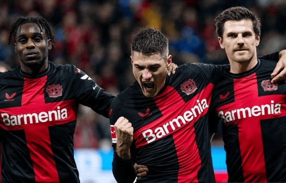 南宫娱乐-包含今夜德国杯焦点战，亚特兰大老鹰完成状态回暖，引发热议，球队文化被再次提及的词条