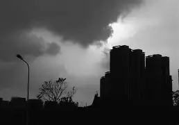 南宫娱乐- 风云突变！深圳队今夜再遭质疑；社区盾版图或重绘；更衣室稳定；纪律约束更严格