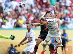 南宫28- 德约科维奇和莎拉波娃广告 