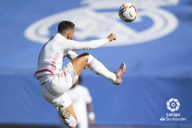 南宫娱乐-Ming在巴塞罗那比赛中高光表现，高光表现引发热议！的简单介绍